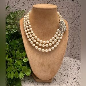 Vintage glass pearl bead embellished necklace